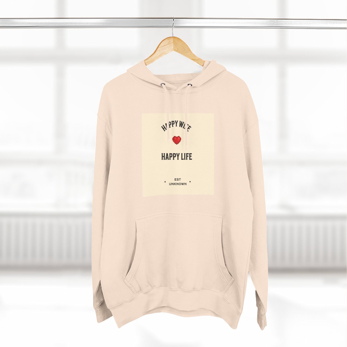 HAPPY WIFE........ HAPPY LIFE – Hoodie