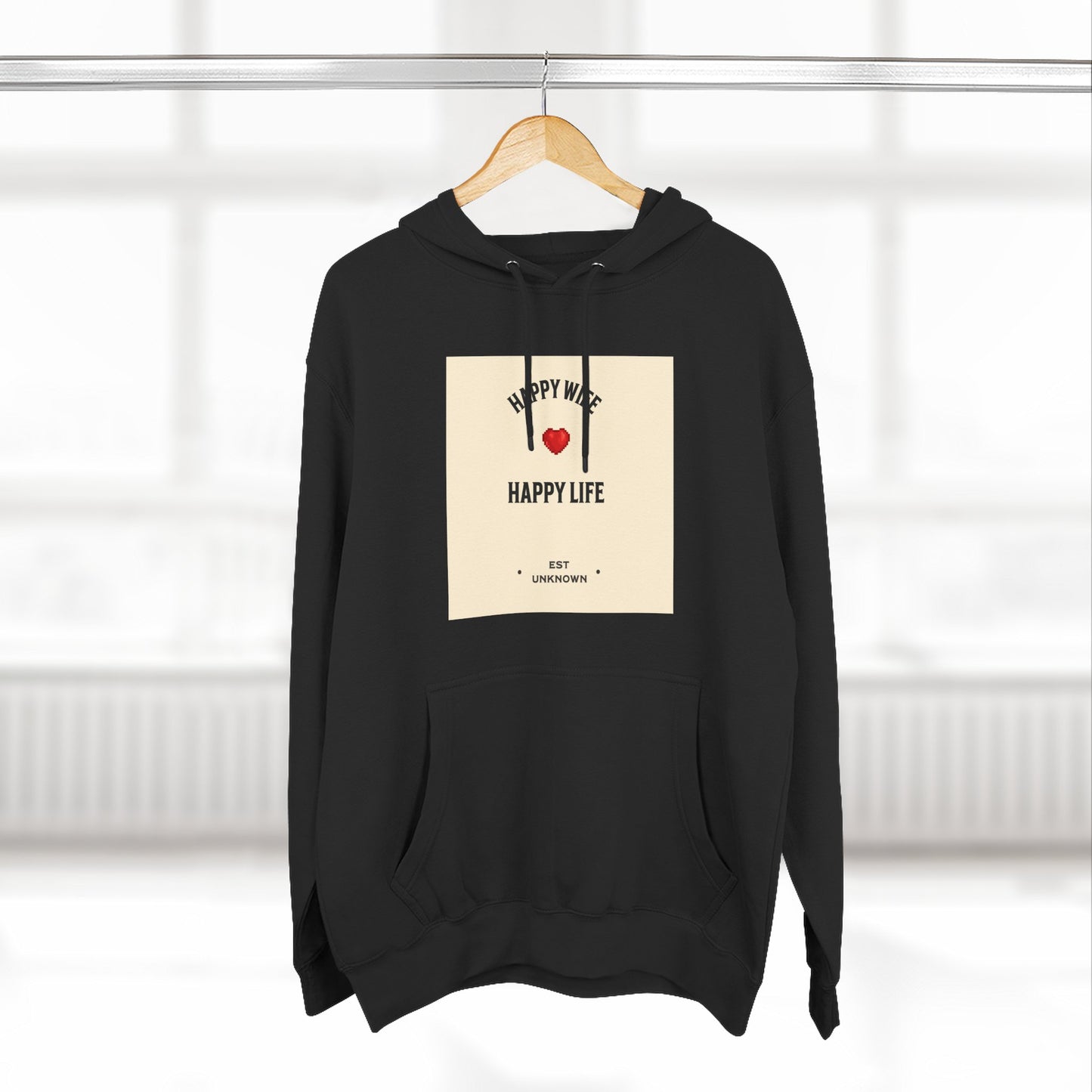 HAPPY WIFE........ HAPPY LIFE – Hoodie